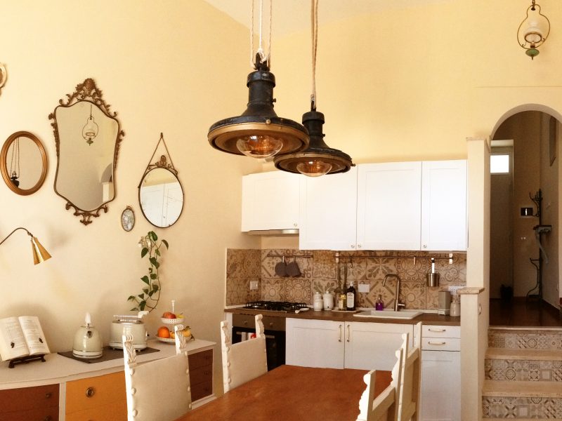 Appartamento in centro con terrazzo e corte